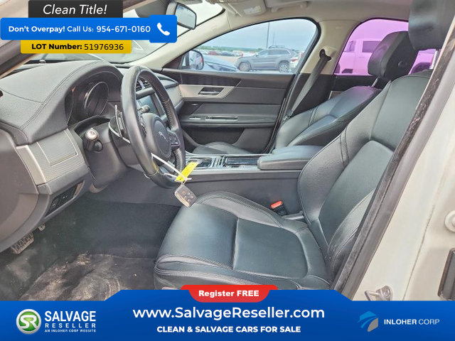 Used 2018 Jaguar XF RWD image 9