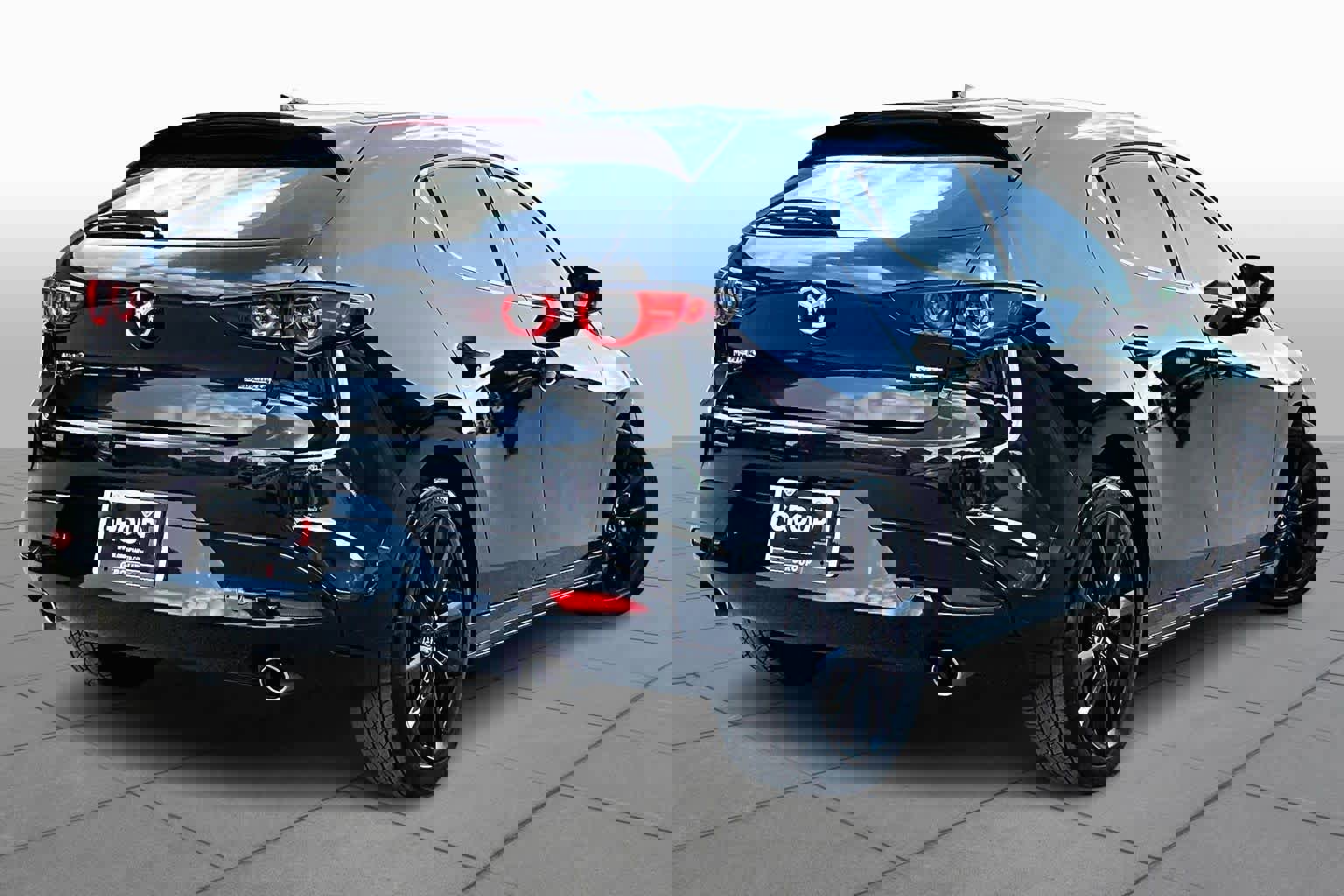 Used 2021 MAZDA MAZDA3 s image 13