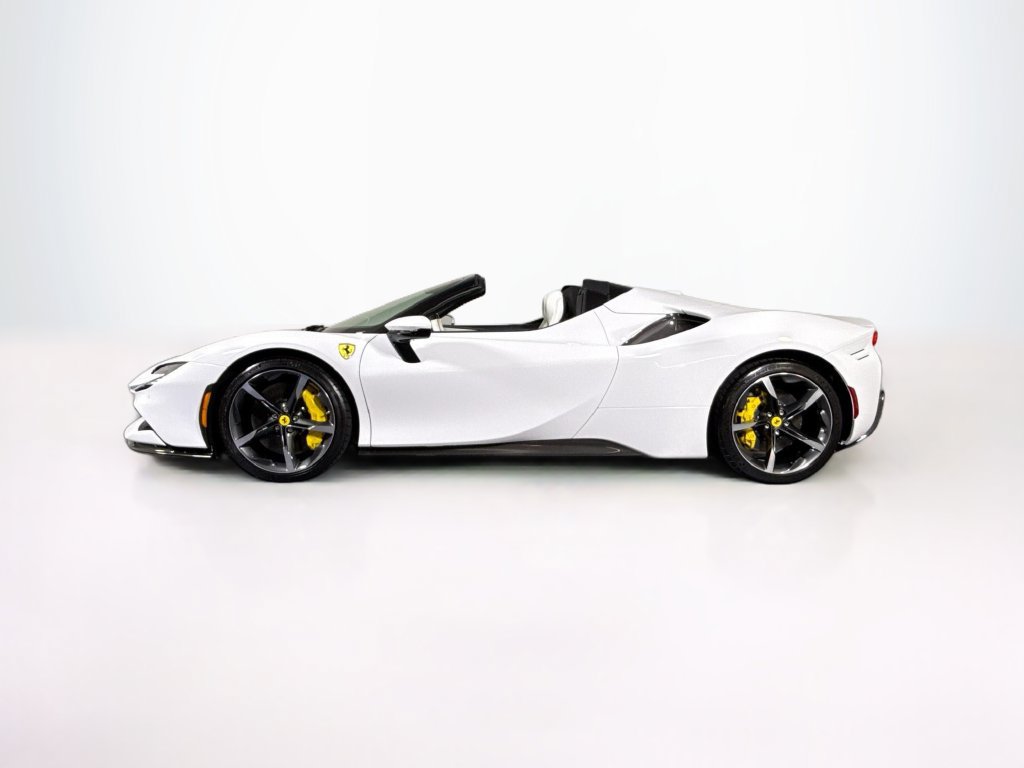 Certified 2024 Ferrari SF90 Spider AWD/4WD image 7