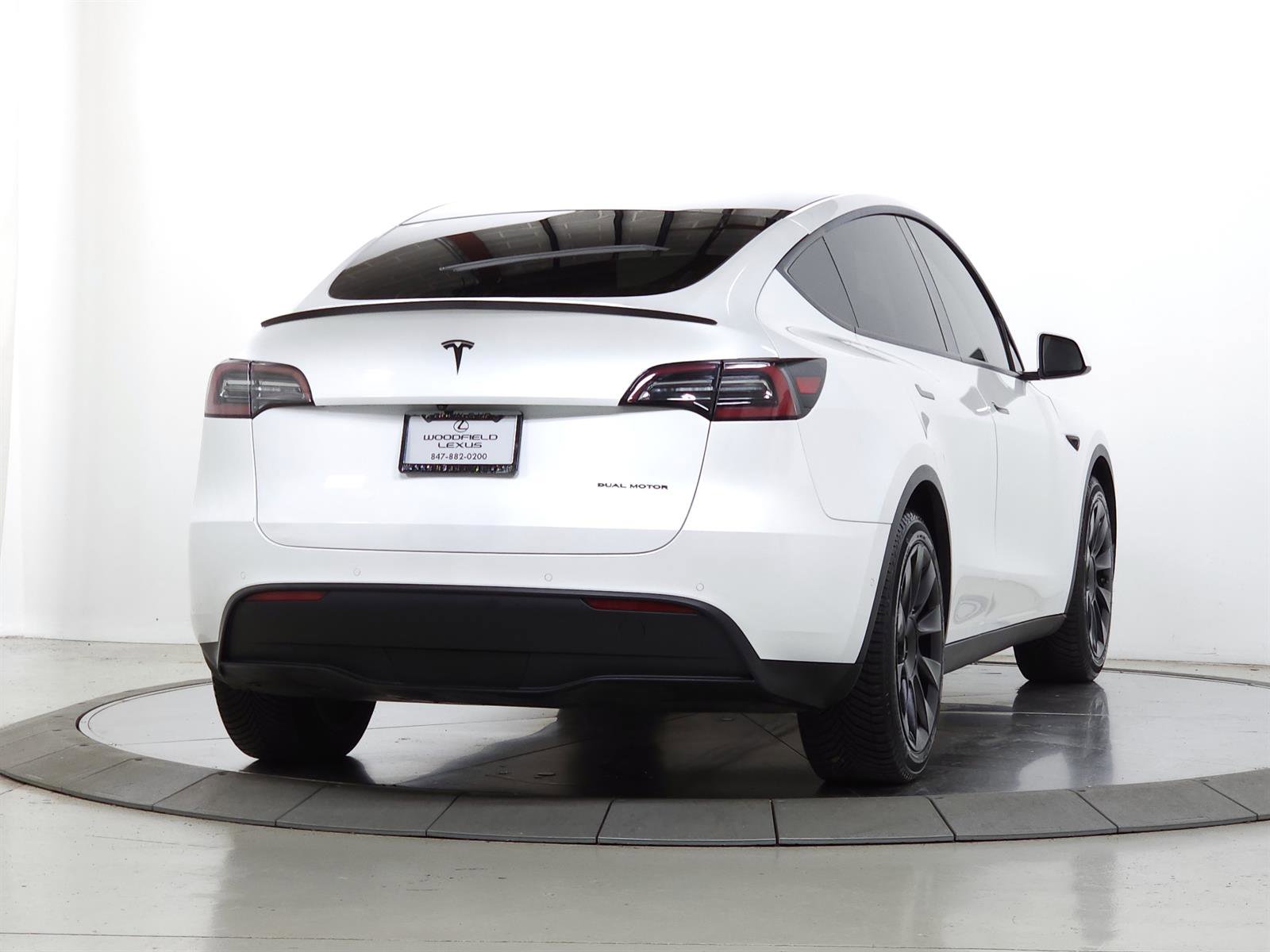 Used 2020 Tesla Model Y Long Range image 10