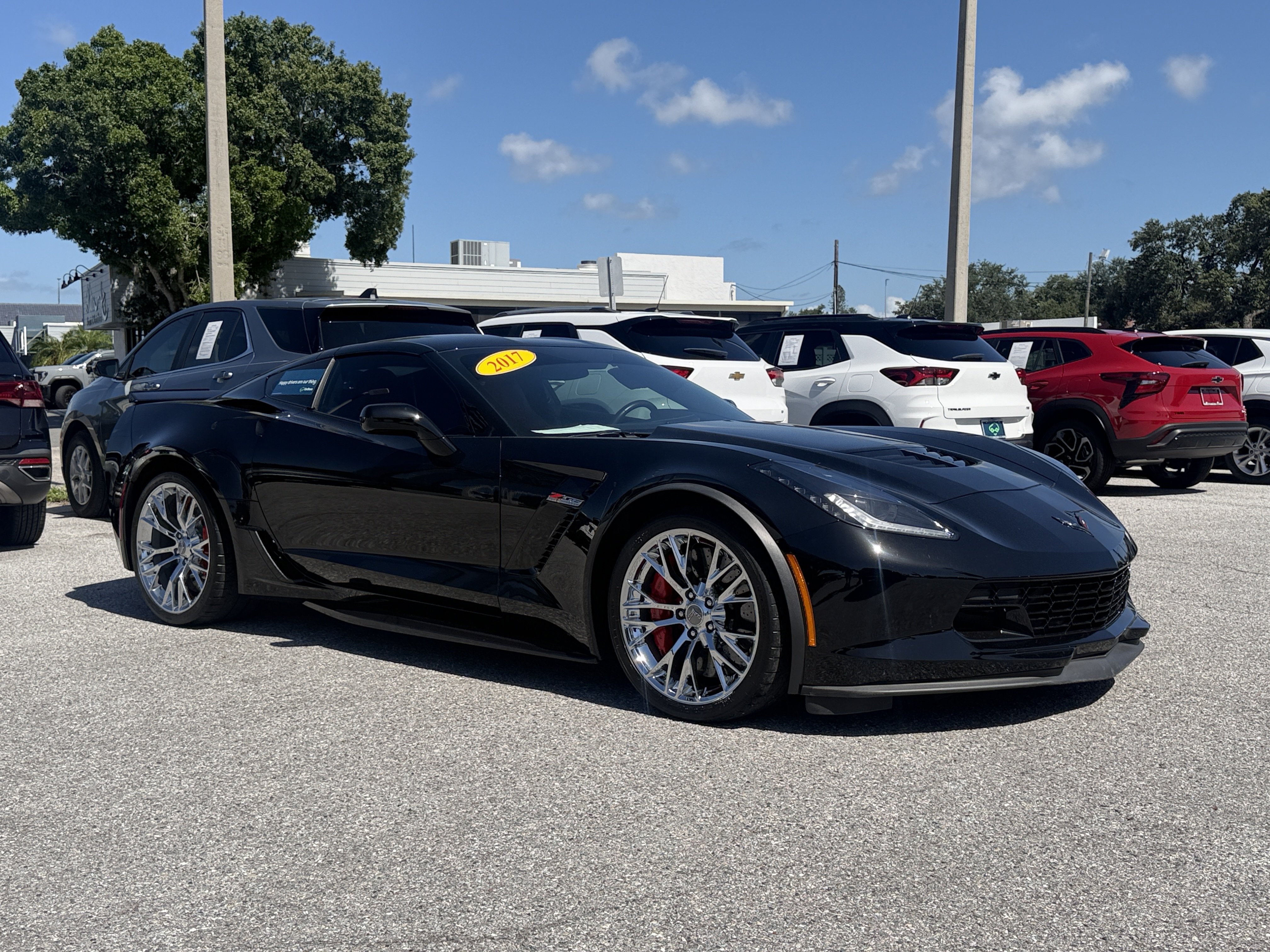 Used 2017 Chevrolet Corvette Z06 w/ Battery Protection Package RWD image 1