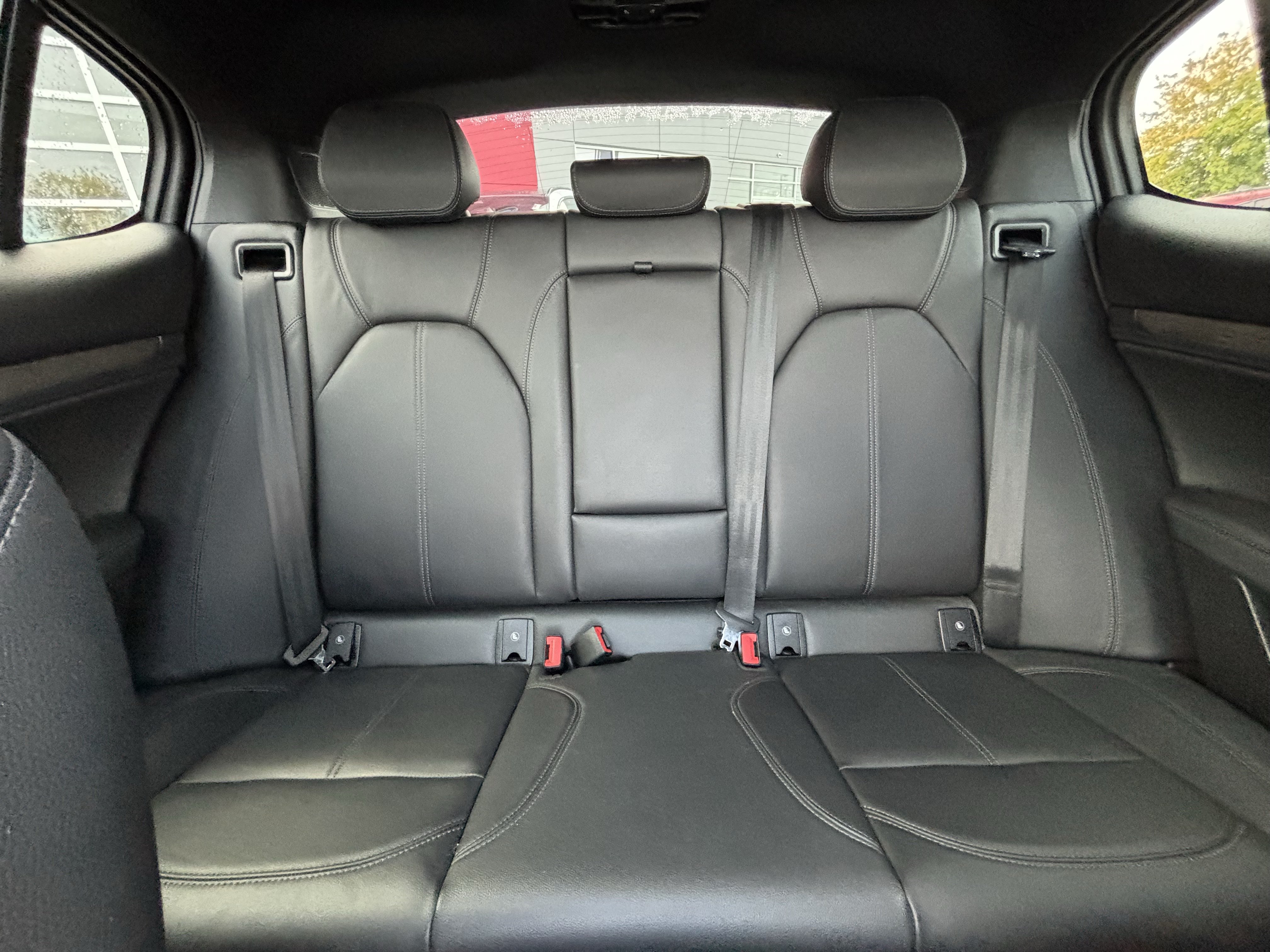 Certified 2023 Alfa Romeo Stelvio Ti AWD/4WD image 38