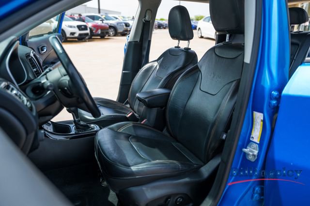 Used 2019 Jeep Compass Limited FWD image 10