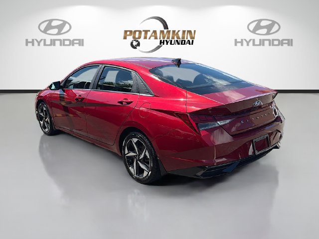 Used 2023 Hyundai Elantra Limited FWD image 8