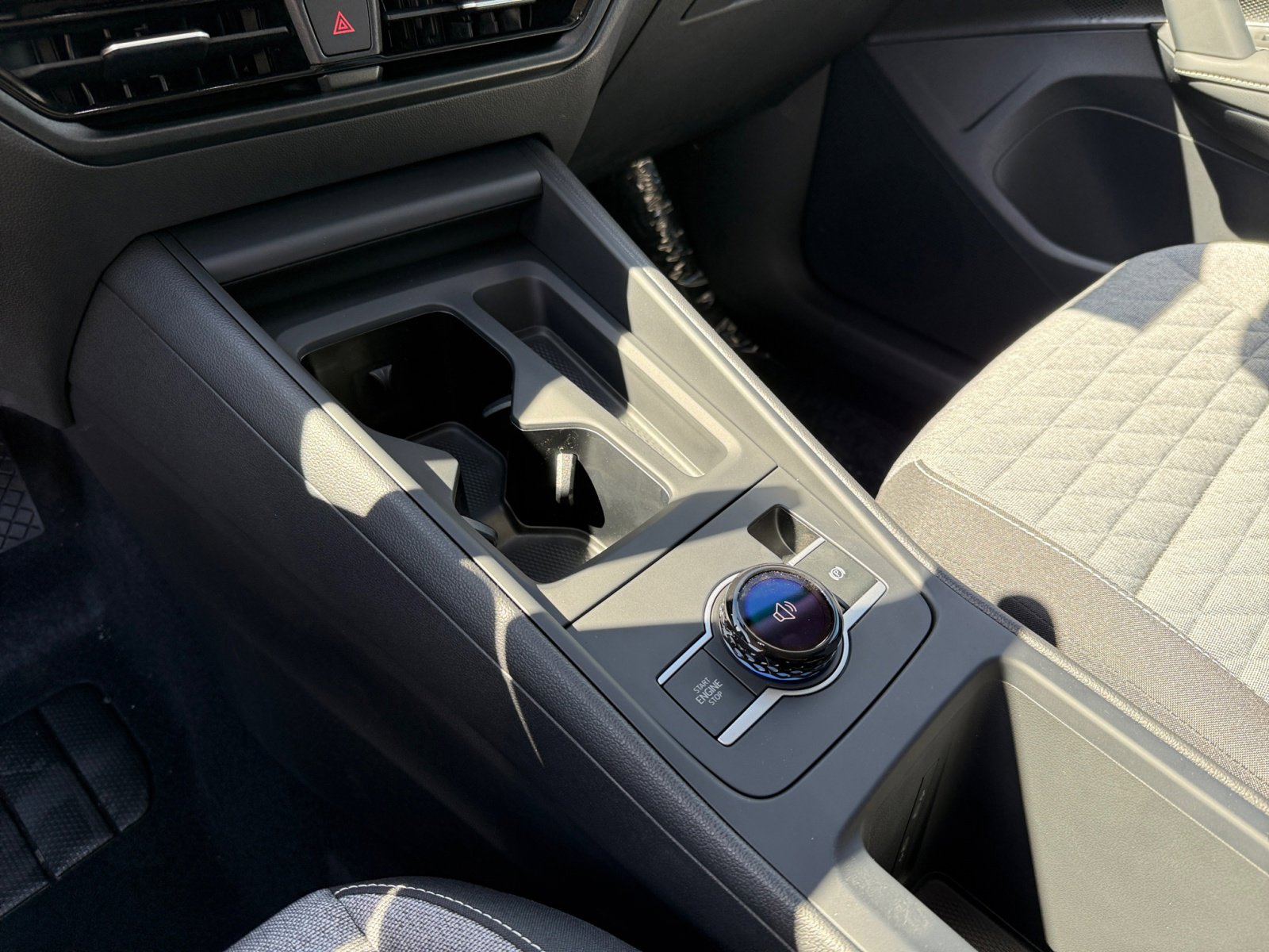 New 2025 Volkswagen Tiguan S image 13