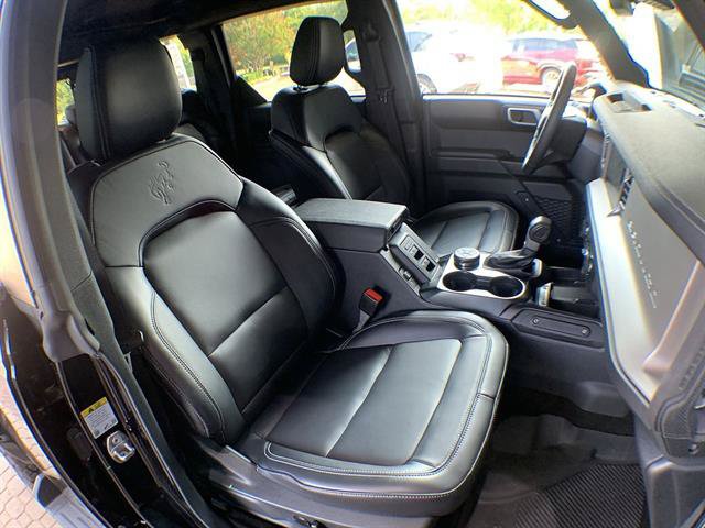 Used 2026 Ford Bronco Outer Banks AWD/4WD image 24