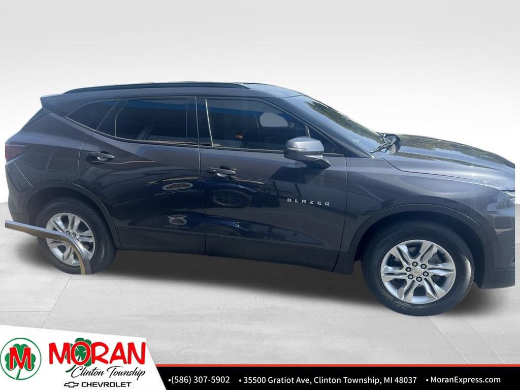Used 2022 Chevrolet Blazer LT FWD image 3