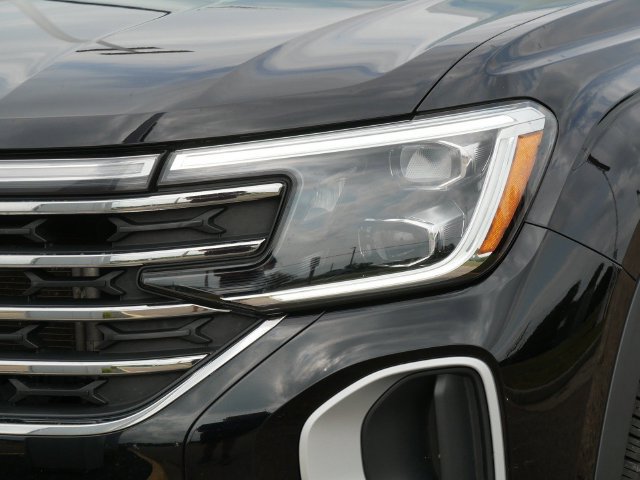 Certified 2025 Volkswagen Atlas SE AWD/4WD image 9