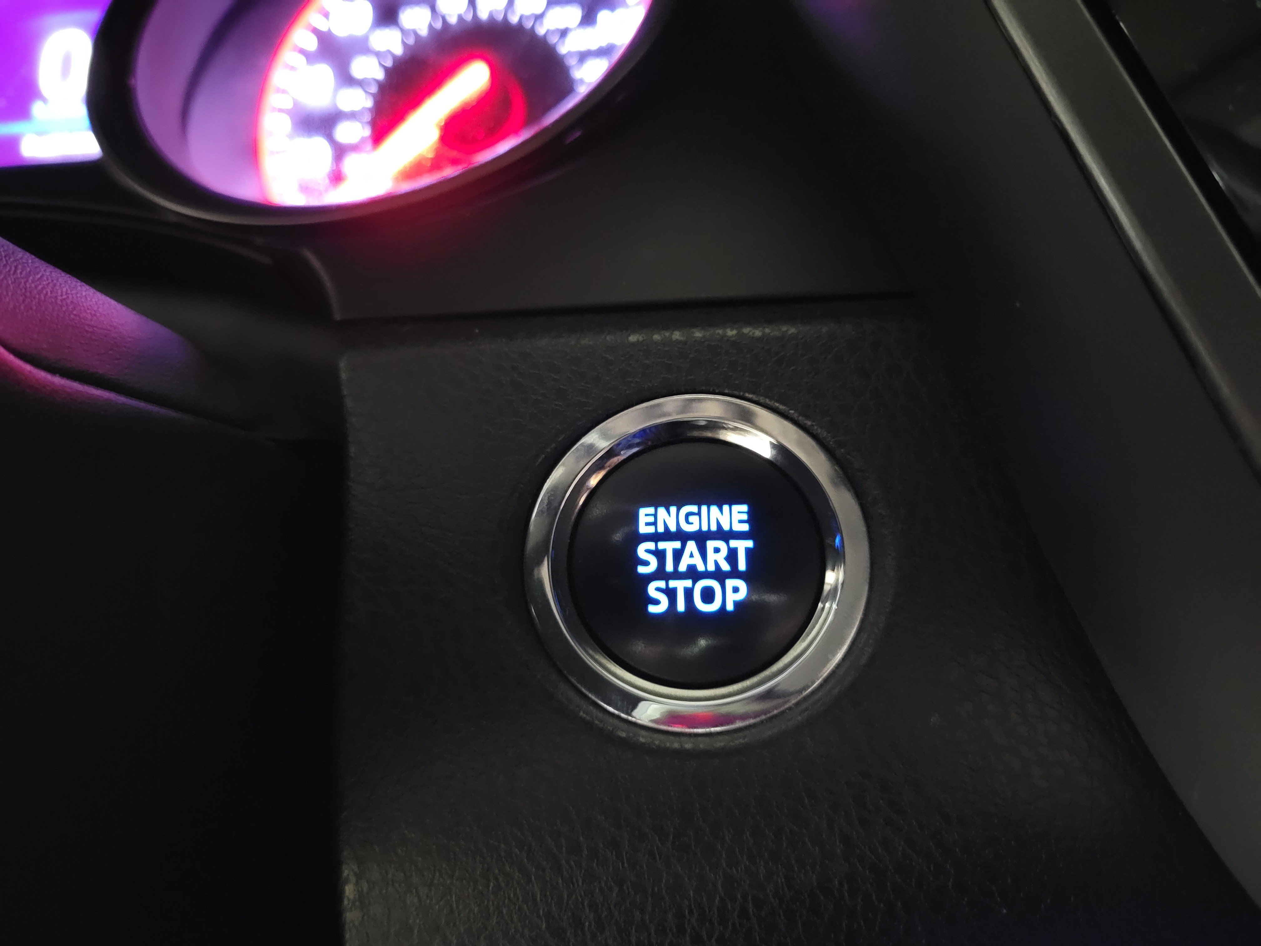 Used 2022 Toyota Camry XSE FWD image 27