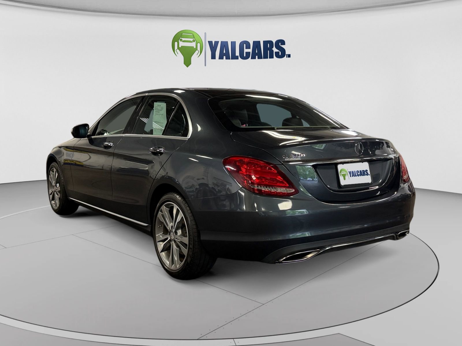 Used 2015 Mercedes-Benz C 300 4MATIC Sedan w/ Multimedia Package image 3