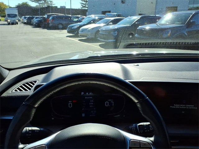 Used 2024 Kia Telluride EX X-Line image 38