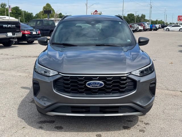 Used 2025 Ford Escape ST-Line FWD image 2