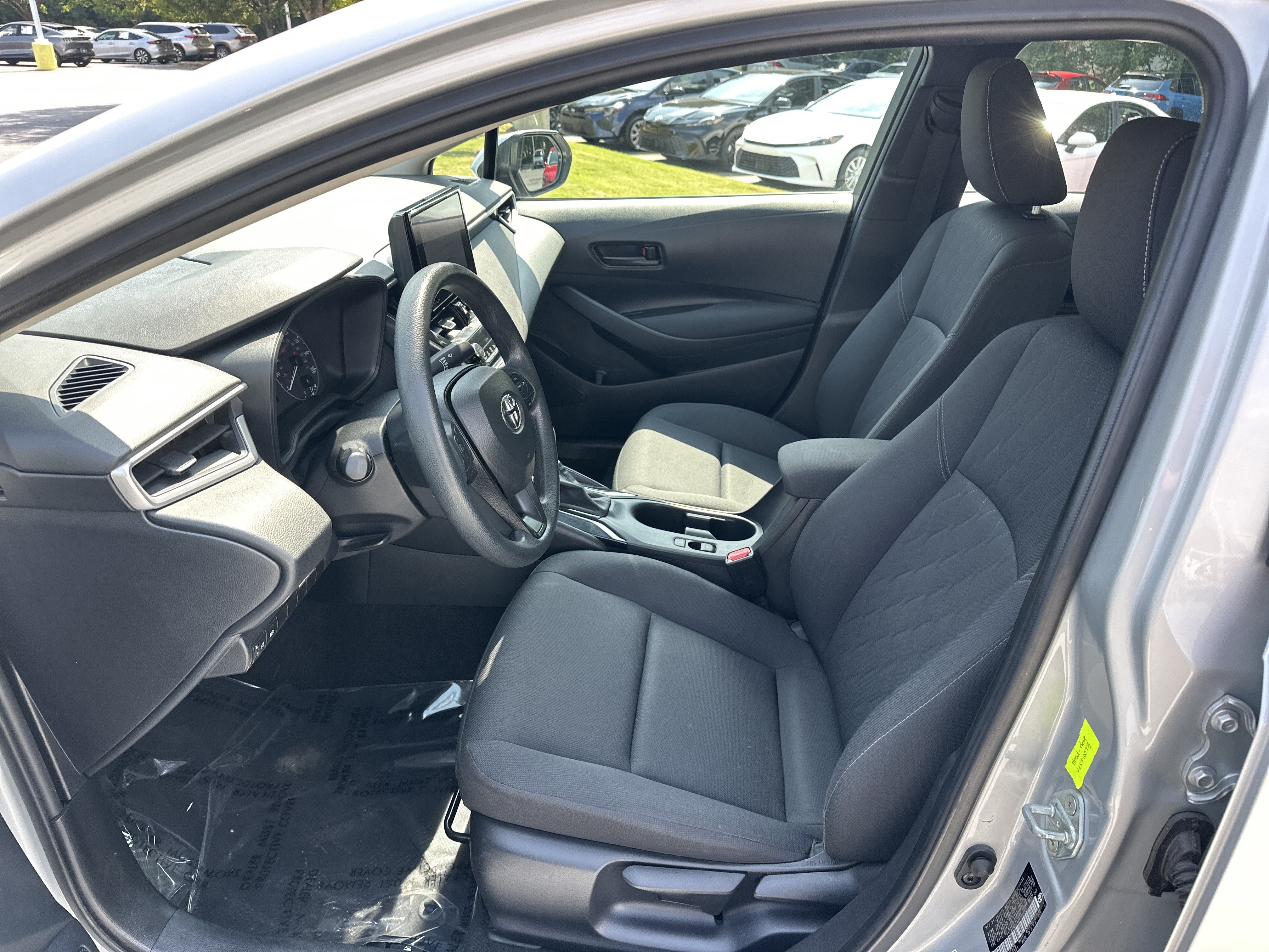 Used 2024 Toyota Corolla LE FWD image 16