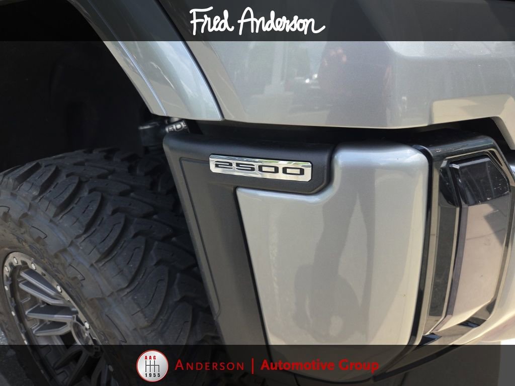 Used 2024 GMC Sierra 2500 Denali Ultimate AWD/4WD image 24