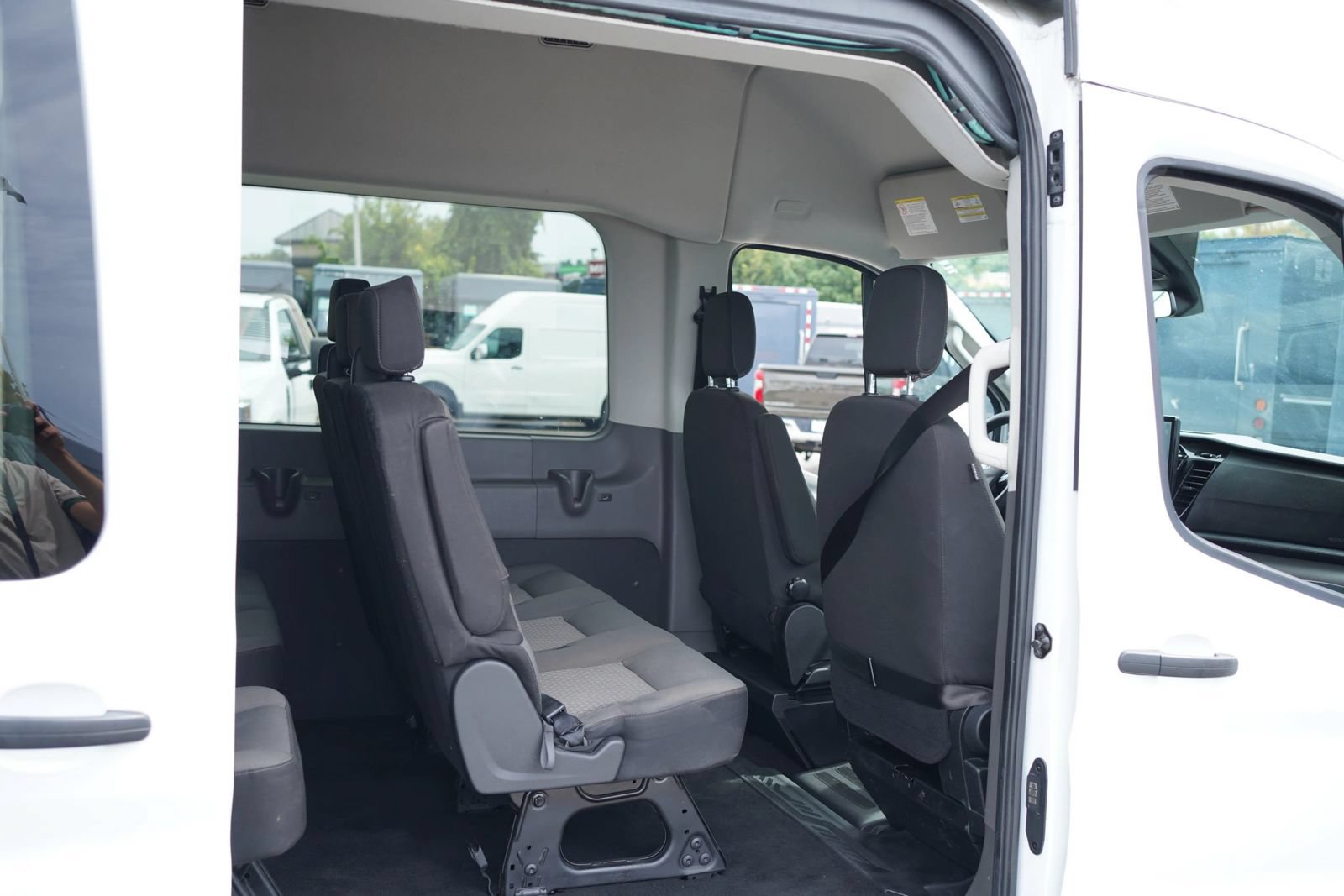 Used 2024 Ford Transit 350 XLT RWD image 18