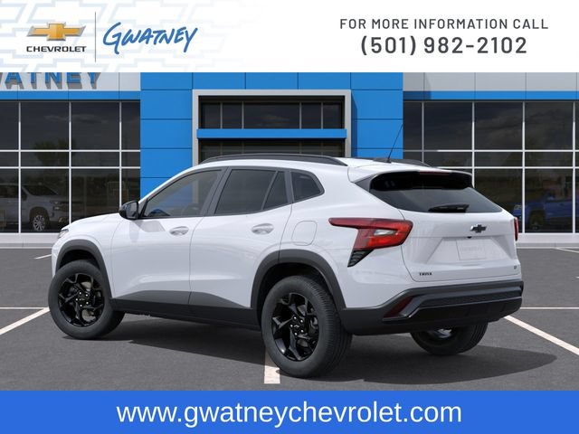 New 2026 Chevrolet Trax LT w/ Midnight Edition FWD image 3