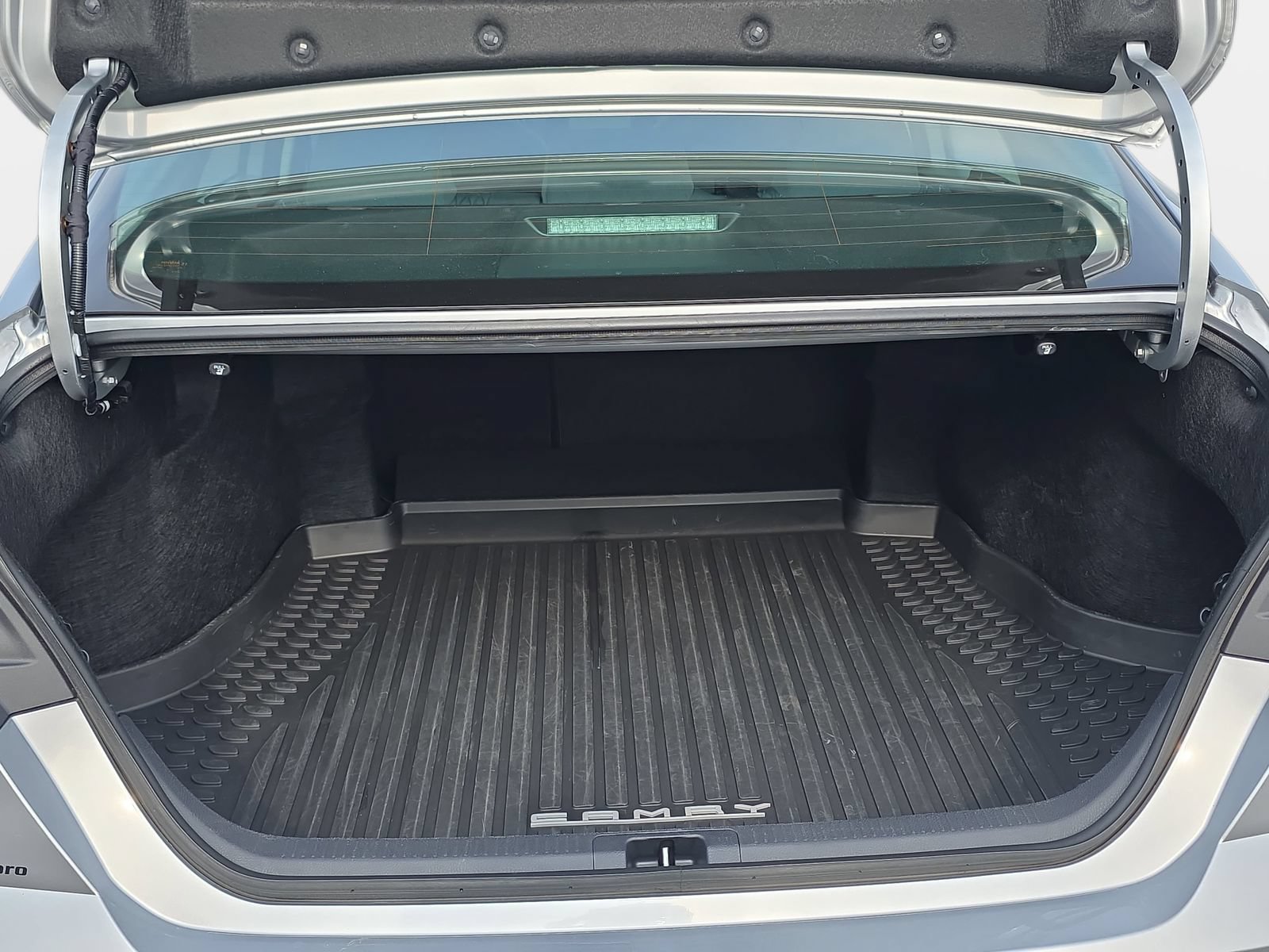 Used 2026 Toyota Camry LE w/ Convenience Package FWD image 12