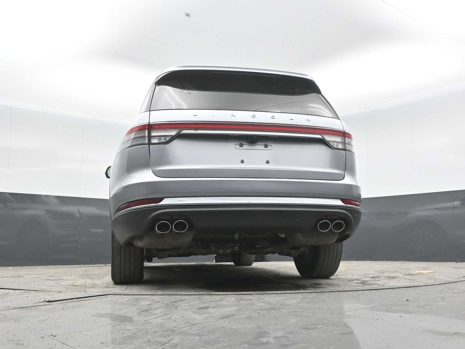 Used 2023 Lincoln Aviator AWD w/ Premium Package image 31
