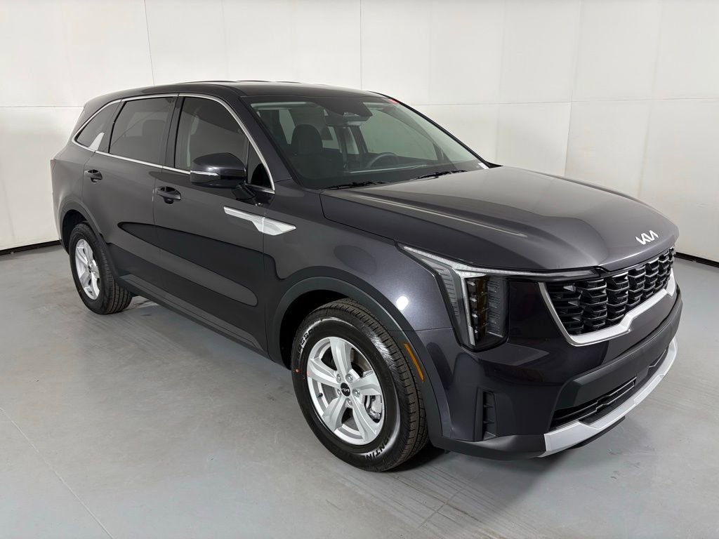 New 2026 Kia Sorento LX image 2
