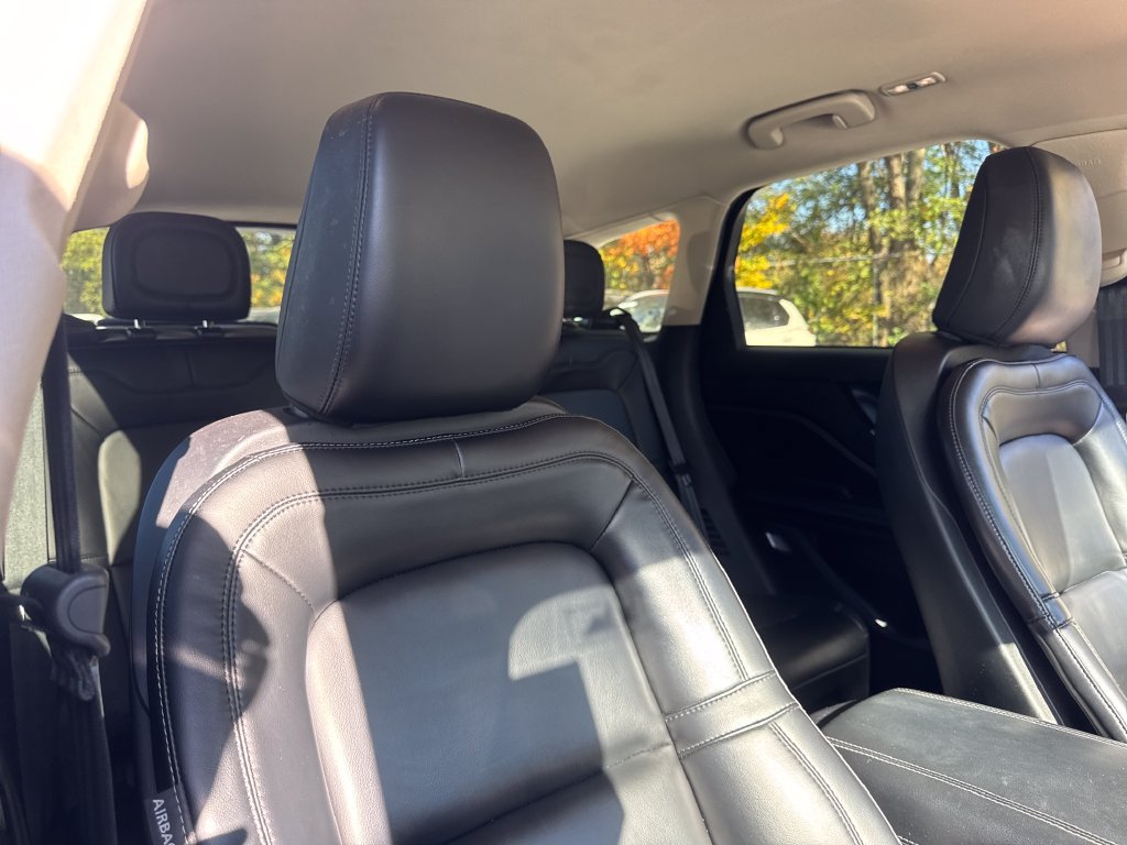 Used 2023 Lincoln Corsair AWD image 26