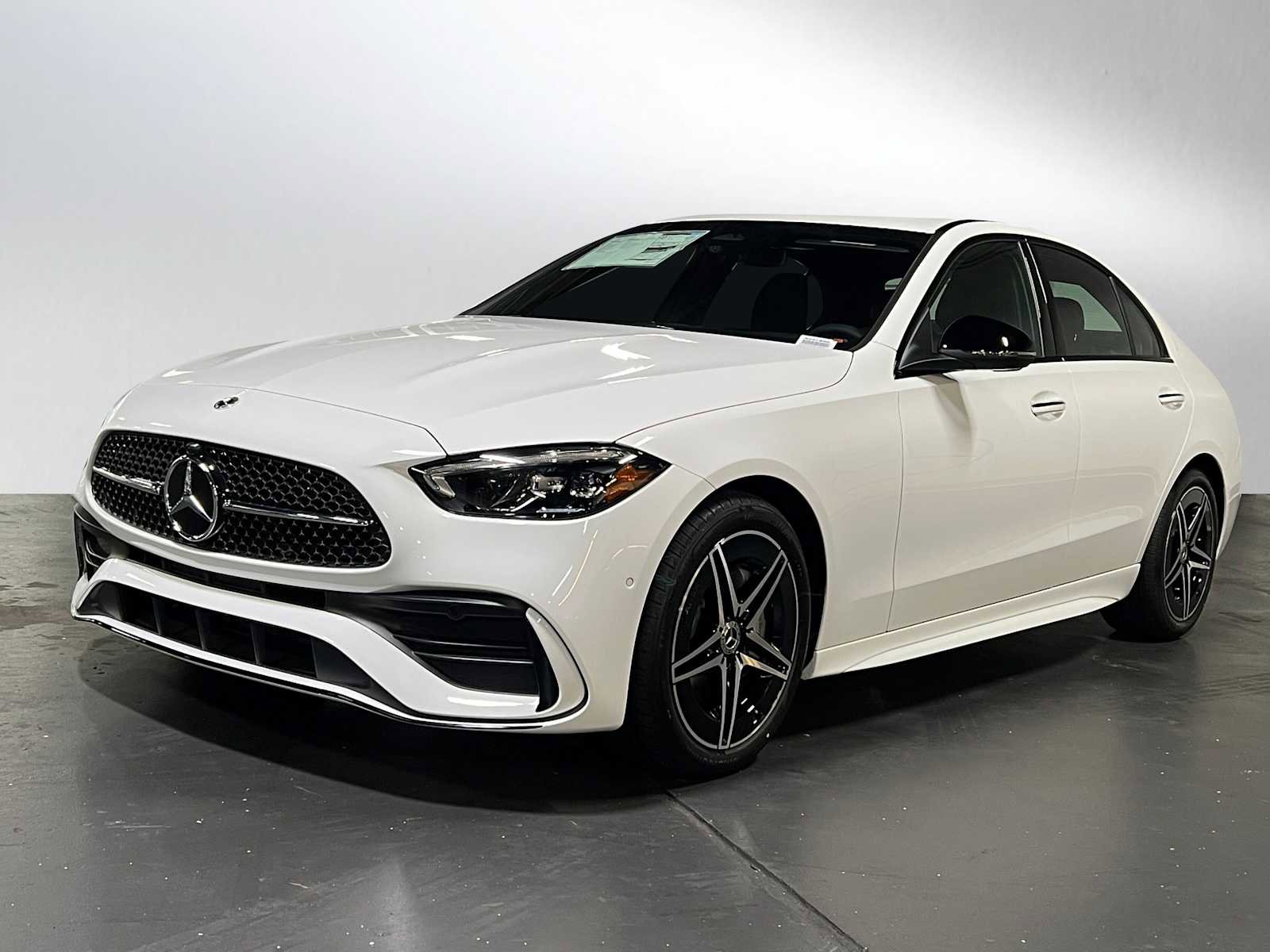 Used 2025 Mercedes-Benz C 300 4MATIC Sedan image 7