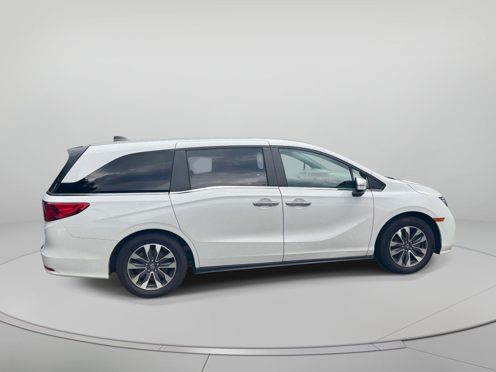 Used 2023 Honda Odyssey EX-L image 8