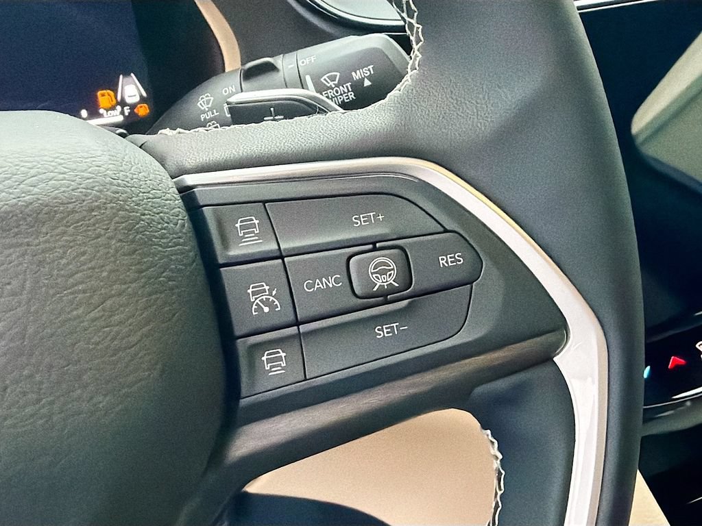 New 2026 Jeep Grand Cherokee Limited AWD/4WD image 36