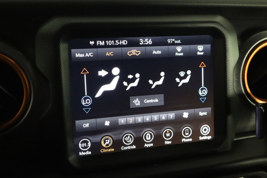 Used 2021 Jeep Gladiator Mojave AWD/4WD image 32