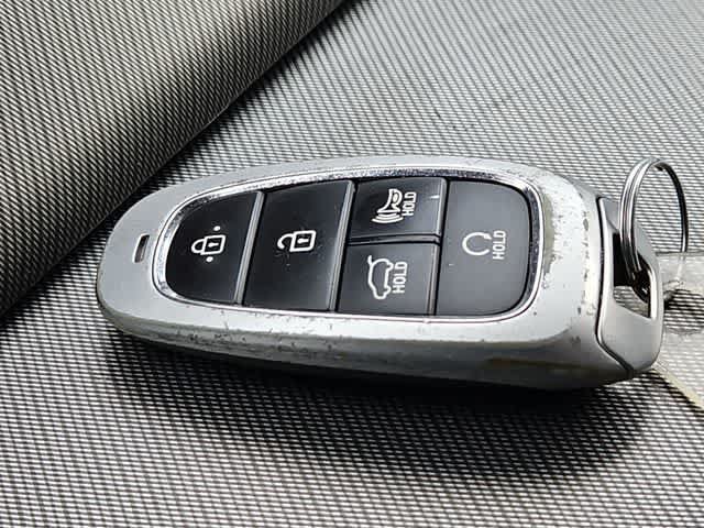 Used 2023 Hyundai Palisade SEL FWD image 28