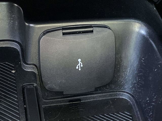 Used 2025 Ford Bronco Badlands image 31