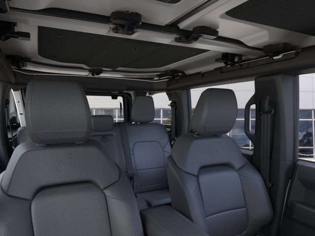 New 2026 Ford Bronco Badlands w/ Black Appearance Package AWD/4WD image 12