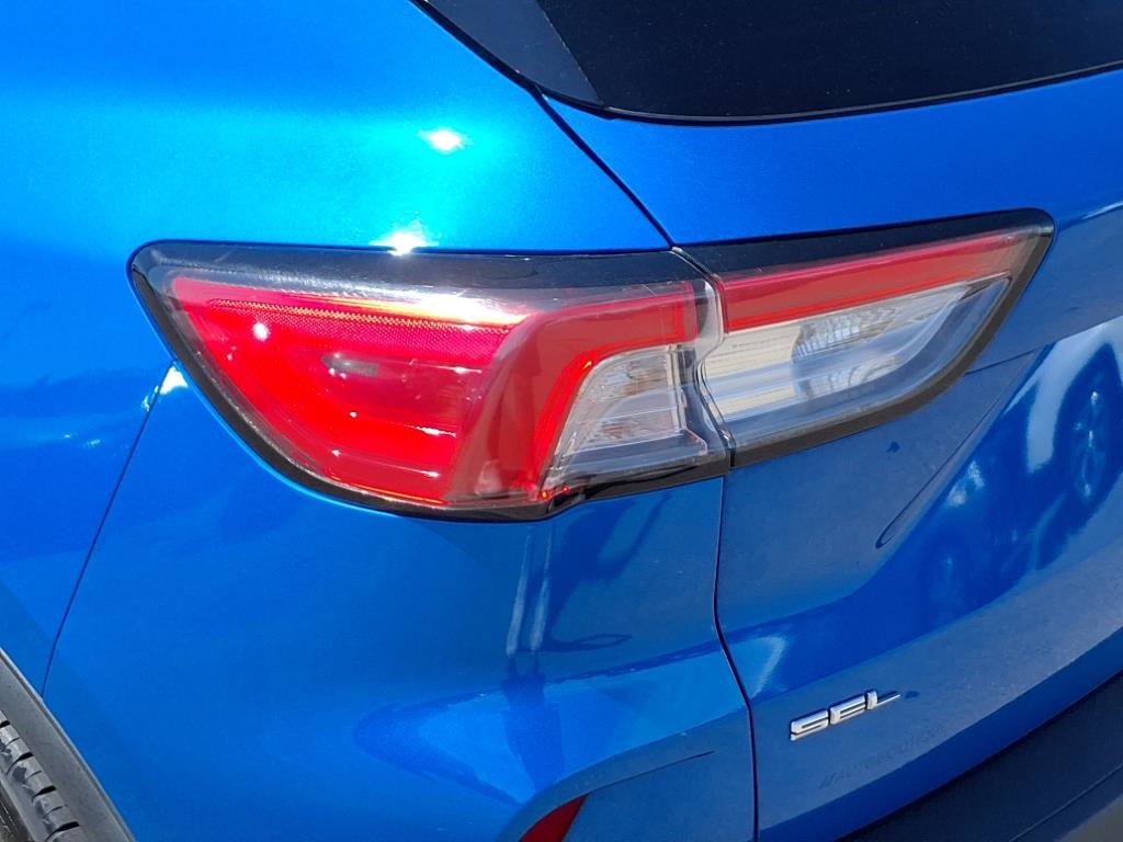 Used 2021 Ford Escape SEL image 24