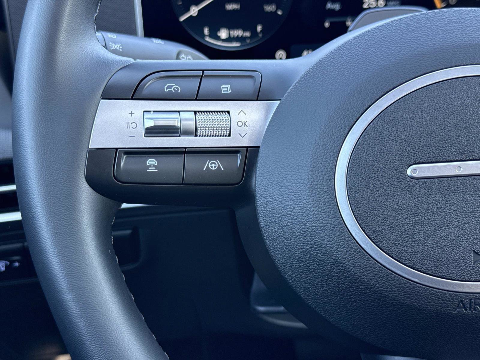 Used 2025 Hyundai Tucson SEL image 9