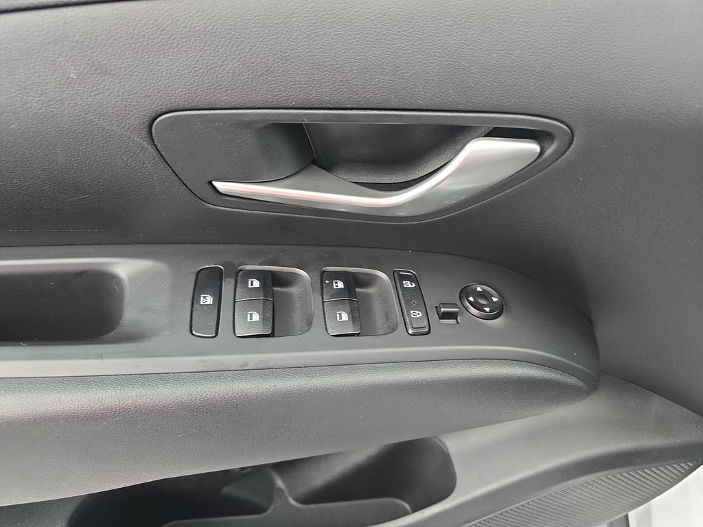 Used 2024 Hyundai Tucson SE AWD/4WD image 25