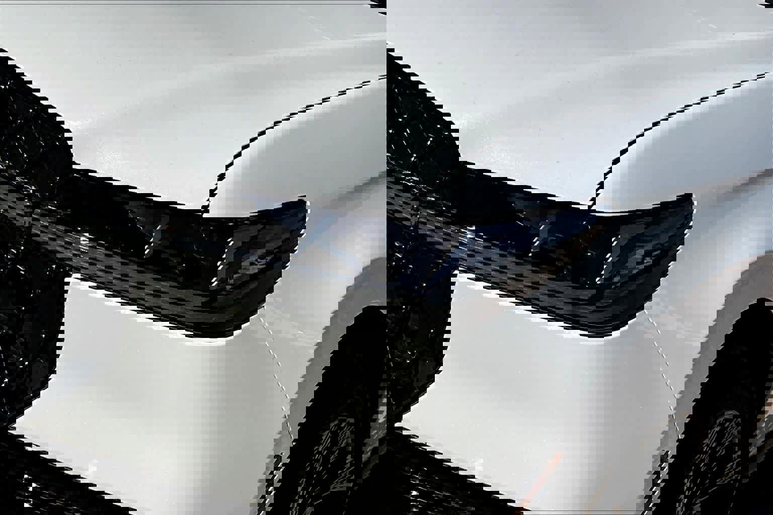 New 2025 Lincoln Navigator L Reserve w/ Jet Appearance Package image 13