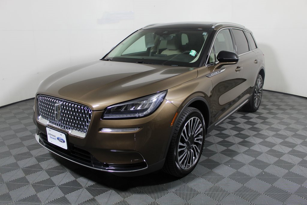 Used 2022 Lincoln Corsair Reserve image 4