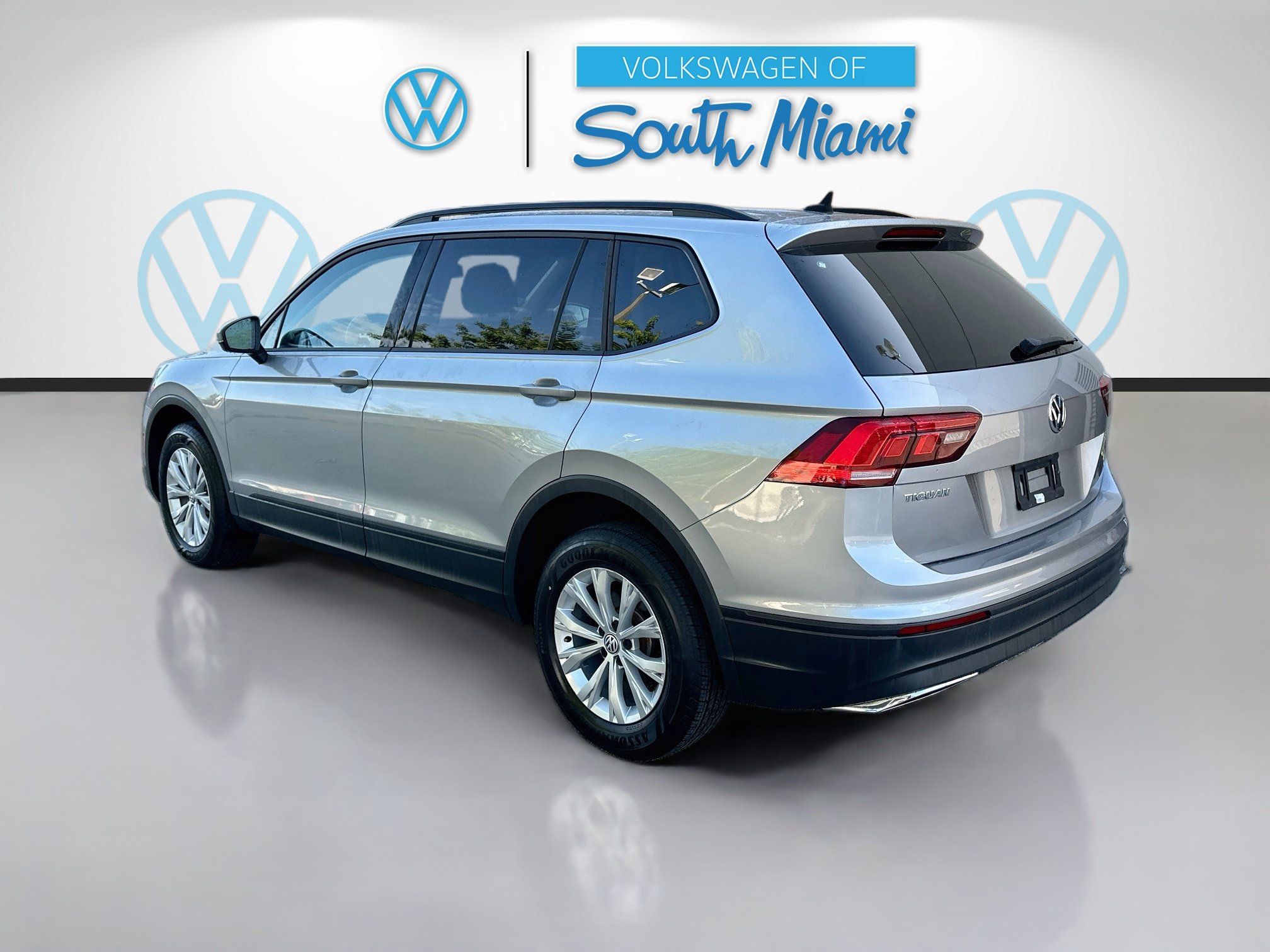 Used 2020 Volkswagen Tiguan S FWD image 6