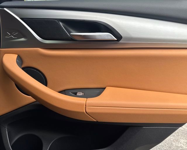 Certified 2024 BMW X4 xDrive30i image 28