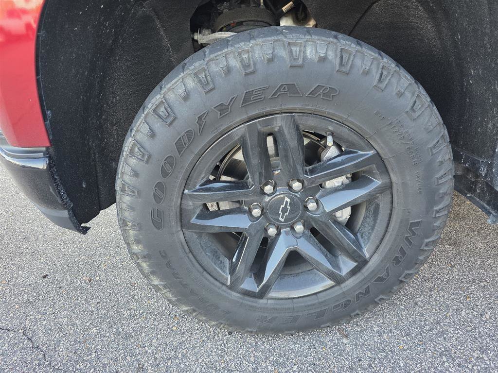 Used 2022 Chevrolet Silverado 1500 LT Trail Boss w/ Convenience Package II image 6