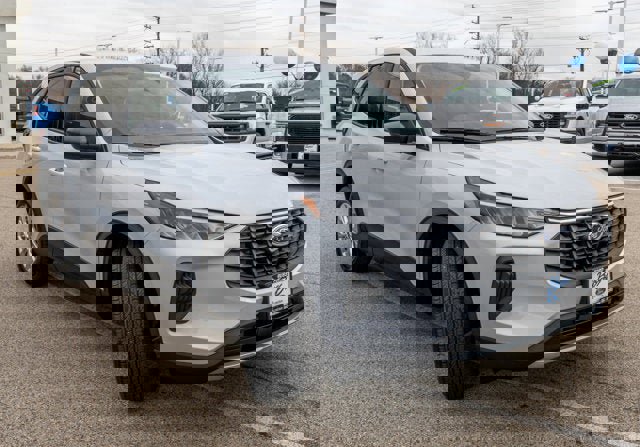 New 2026 Ford Escape Active w/ Cold Weather Package image 2