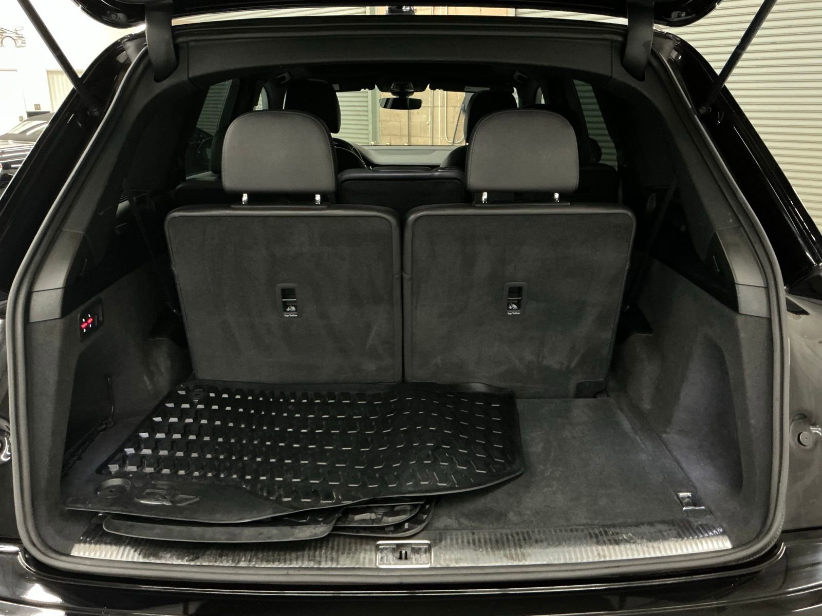 Used 2018 Audi Q7 3.0T Premium image 17