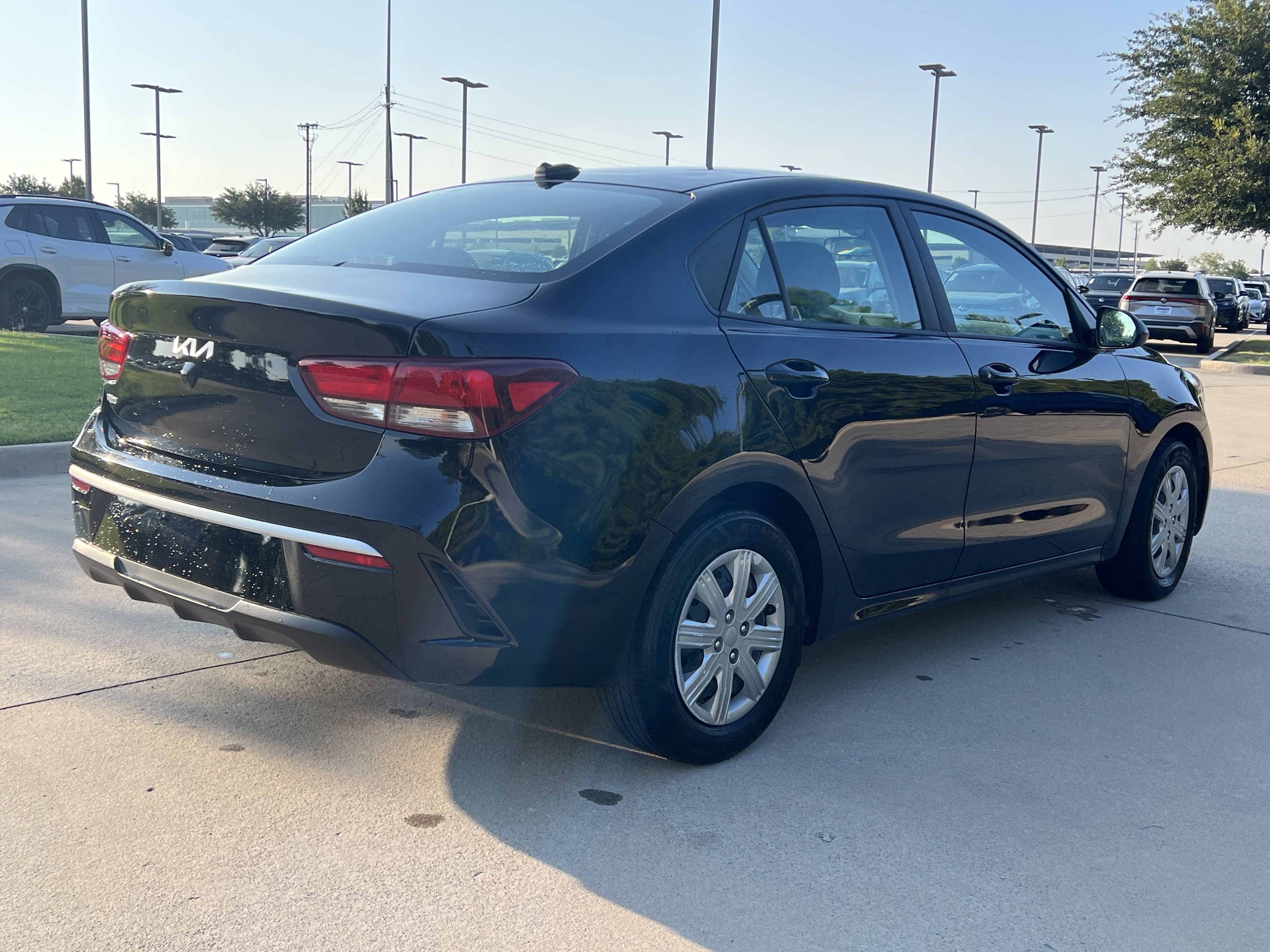 Used 2023 Kia Rio LX FWD image 6