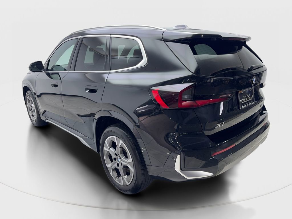 Used 2025 BMW X1 xDrive28i image 9