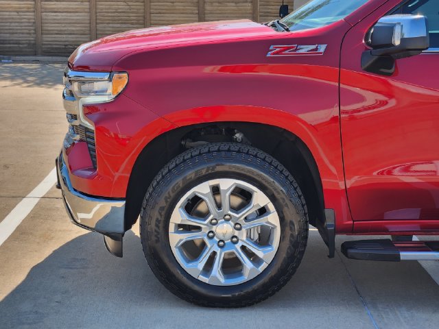 Used 2024 Chevrolet Silverado 1500 LTZ AWD/4WD image 15