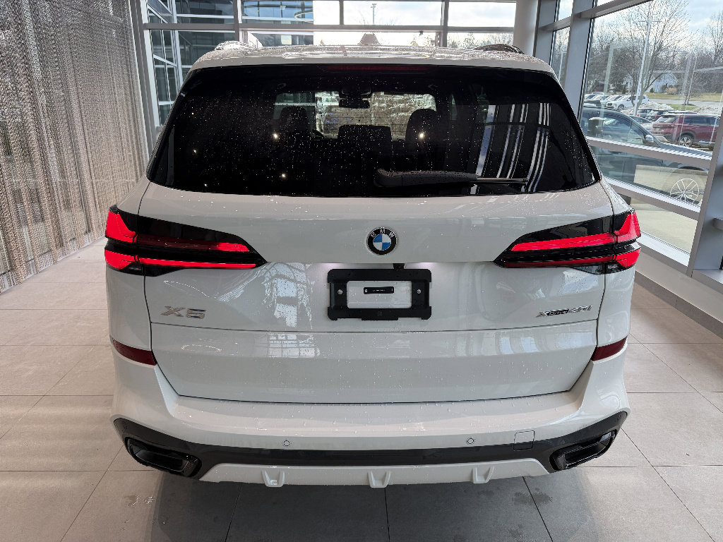 New 2026 BMW X5 xDrive40i image 5