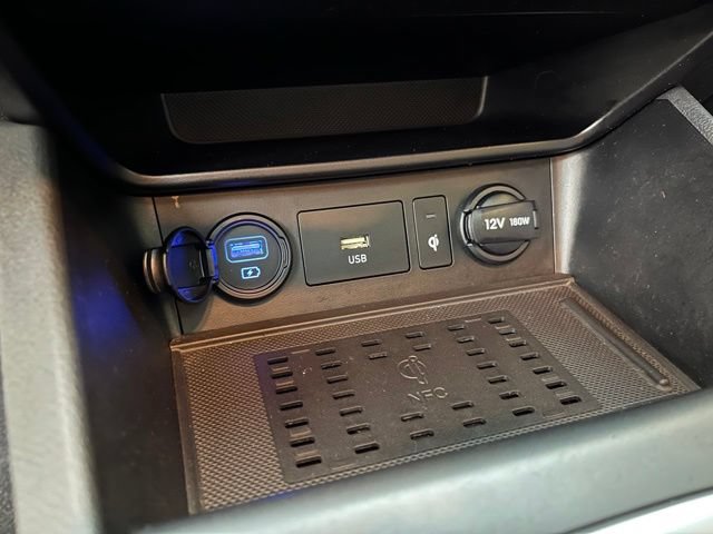 Used 2022 Hyundai Kona Limited AWD/4WD image 28