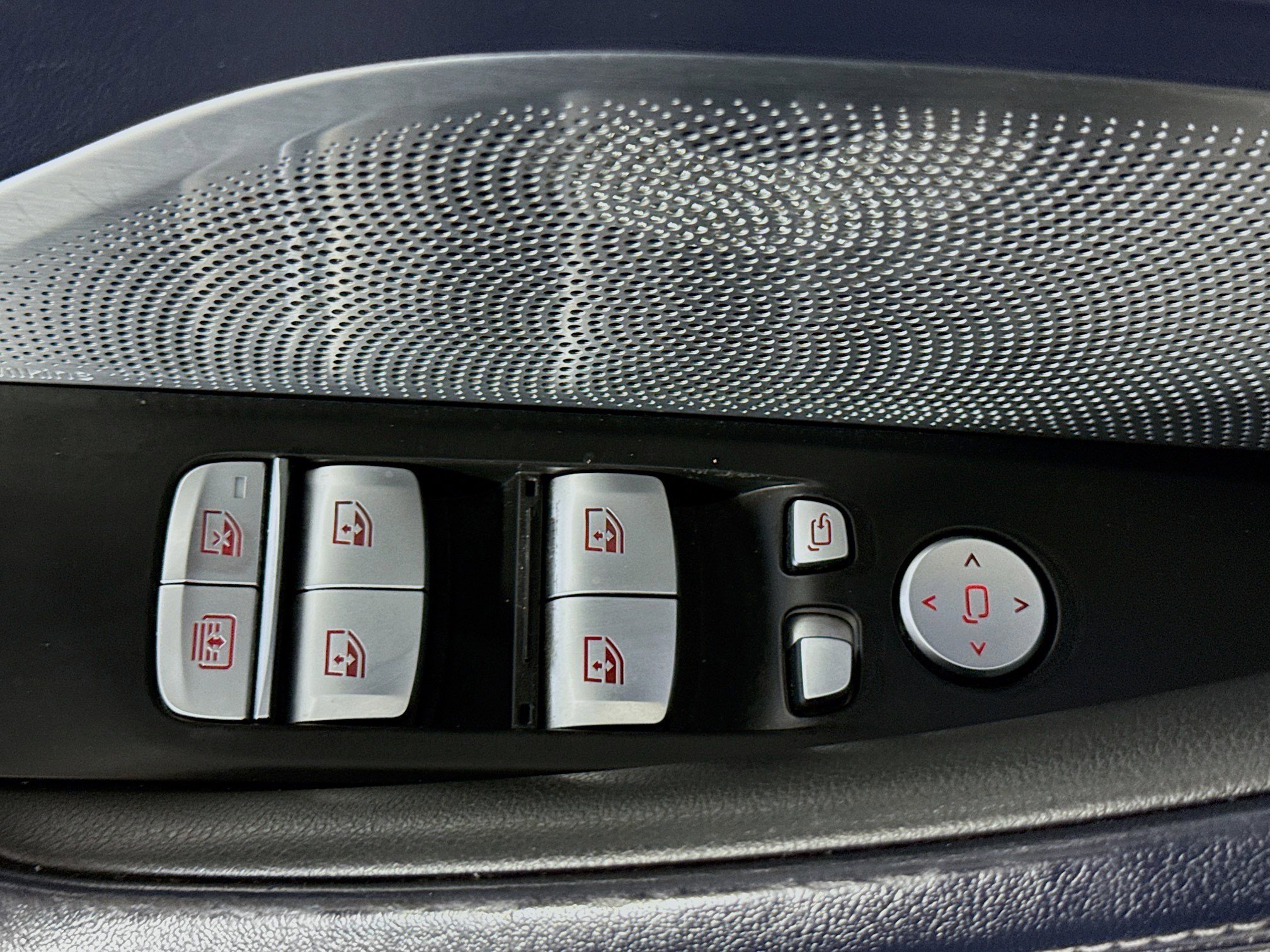 Used 2023 BMW 840i Gran Coupe w/ Comfort Seating Package image 24