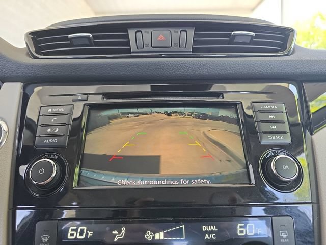 Used 2020 Nissan Rogue Sport SV FWD image 9