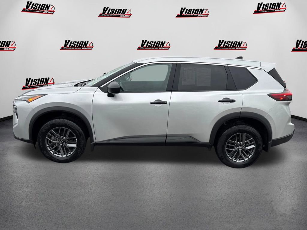 Certified 2025 Nissan Rogue S image 8