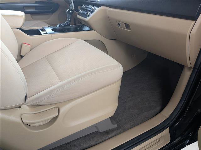 Used 2016 Kia Sedona LX w/ Option Group 020 image 15